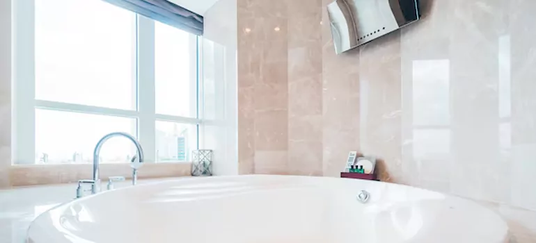 Bathroom Window Coverings in Estero, FL