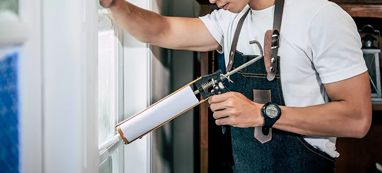 Window Caulking Contractor in Estero, FL