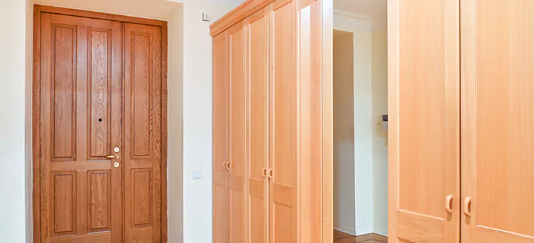 Glass Closet Door Repair in Estero, FL