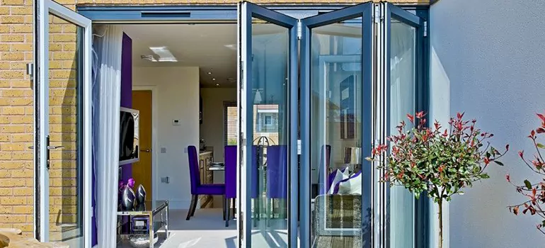 Commercial Door Glass Repair in Estero, FL